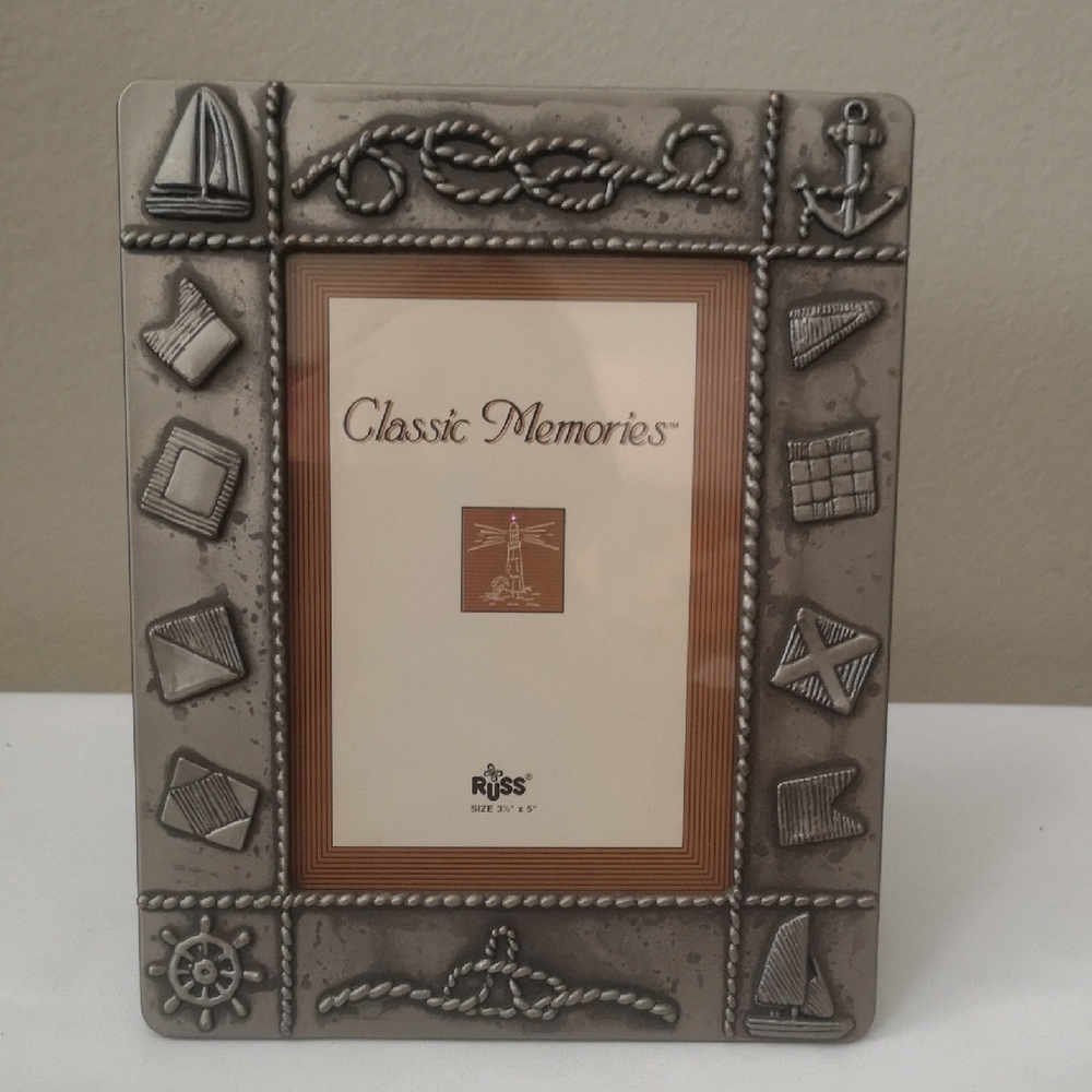 Russ Gray (Pewter) Ornate Picture Frame w/ Embossed Sailing Nautical Theme 3.5x5